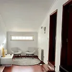 Vivenda Espacosa Com Jardim E Churrasqueira * Alcabideche