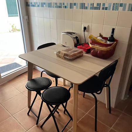Feriehus Vivenda Espacosa Com Jardim E Churrasqueira Alcabideche