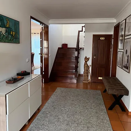 Vivenda Espacosa Com Jardim E Churrasqueira Feriehus *