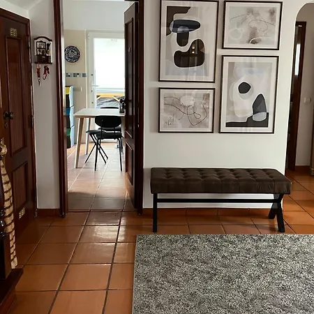 Feriehus Vivenda Espacosa Com Jardim E Churrasqueira *