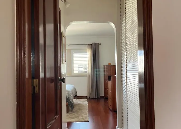 Tatil Evi Vivenda Espacosa Com Jardim E Churrasqueira Alcabideche